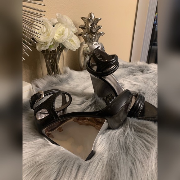 Marciano ankle strap wedge heel Size 8 1/2 - Picture 2 of 4